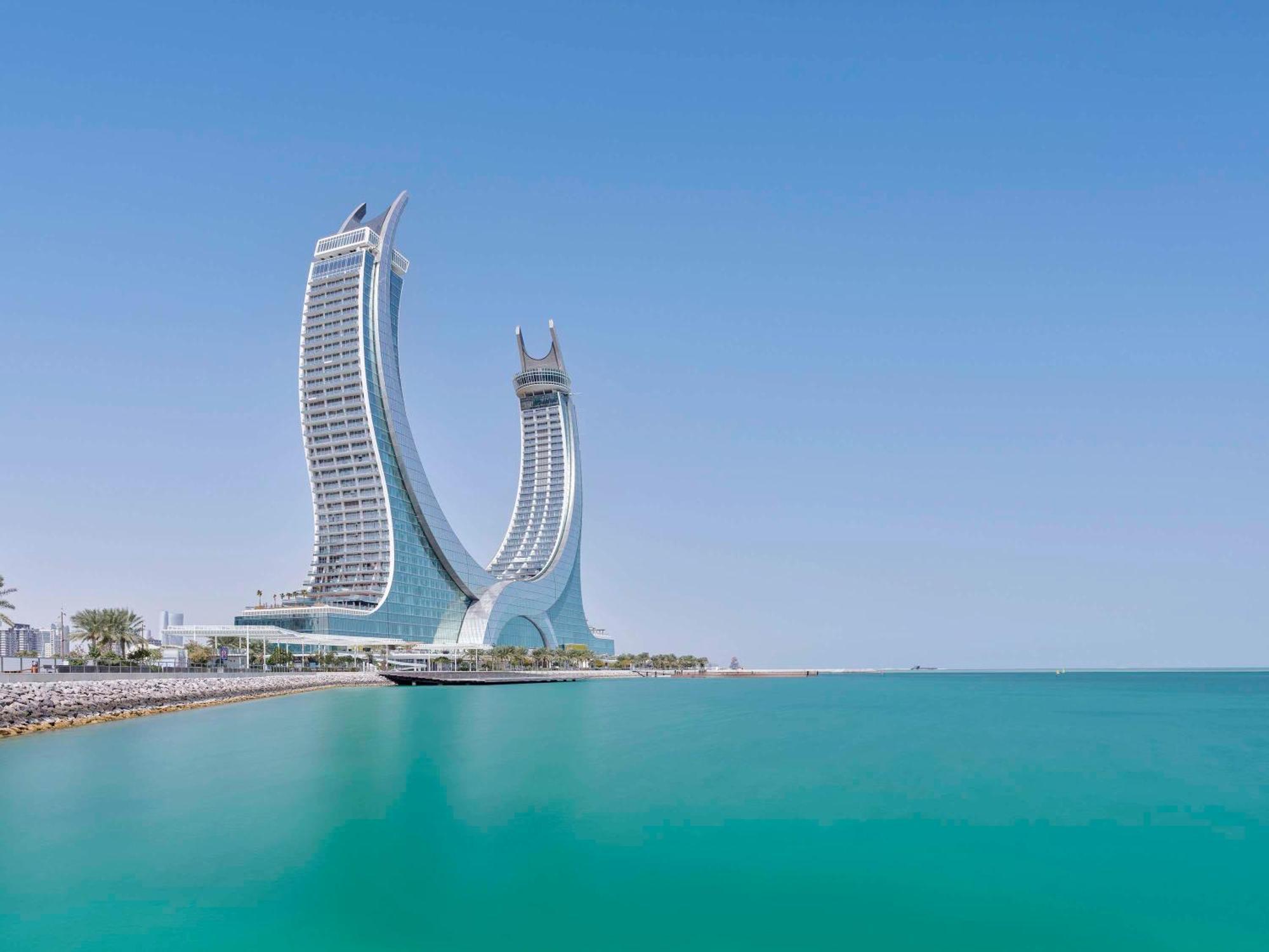 Fairmont Doha Hotel Lusail Exterior foto The Jumeirah Royal Towers