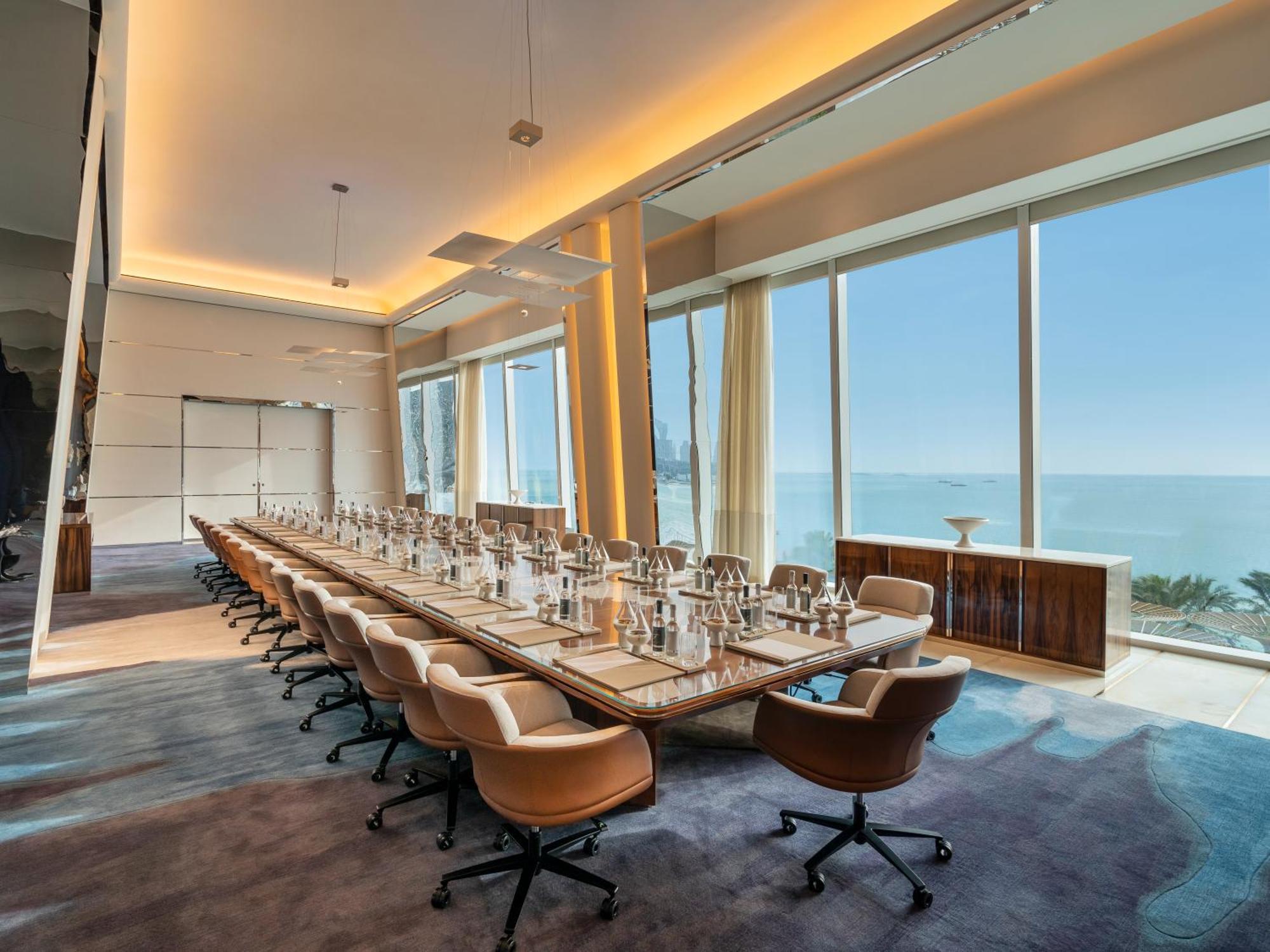Fairmont Doha Hotel Lusail Exterior foto Boardroom