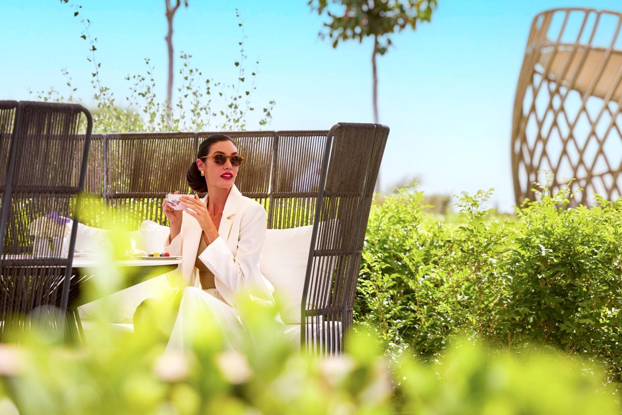 Fairmont Doha Hotel Lusail Exterior foto The resort's gardens